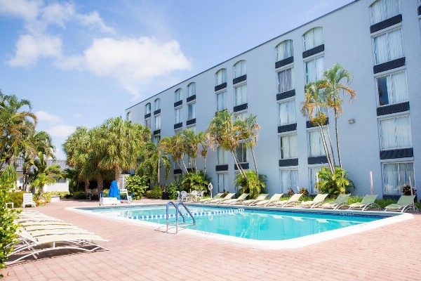 Plaza Hotel Fort Lauderdale Main image